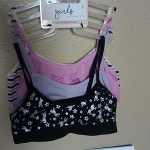 Girls 4 pack bra's size small 6/7